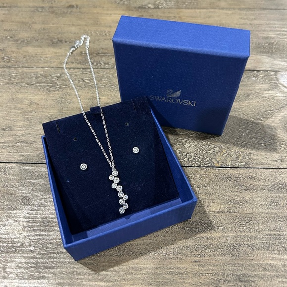 Swarovski Fidelity Set, including a pendant necklace and stud earrings - Picture 2 of 2